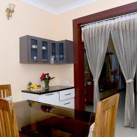 S R Luxurious Fully Ac 3 Bhk Bunglow Mysore Villa Kültér fotó