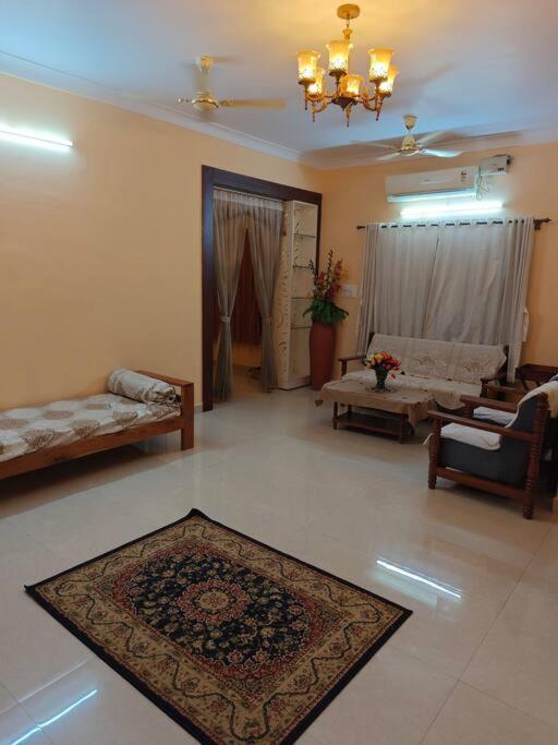 S R Luxurious Fully Ac 3 Bhk Bunglow Mysore Villa Kültér fotó