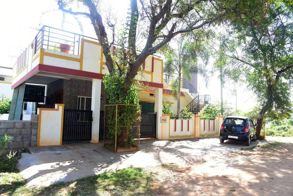 S R Luxurious Fully Ac 3 Bhk Bunglow Mysore Villa Kültér fotó